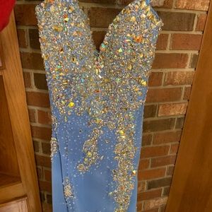 La femme pageant gown